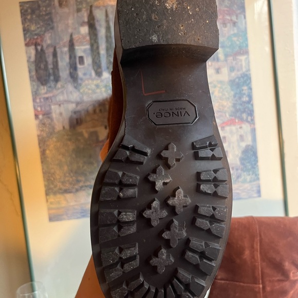 Beautiful Vince Equestrian brown suede boots, made in Italy, size 7, old money - Picture 12 of 16